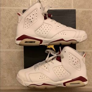 Jordan retro 6 crimson
